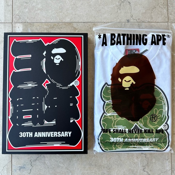 A Bathing Ape 30th Anniversary Womens White Short Sleeve T-Shirt in size S - Picture 2 of 6